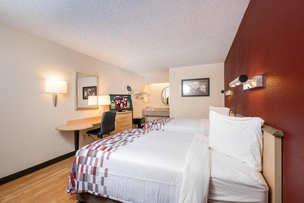 Red Roof Inn Detroit - Roseville St Clair Shores Exterior foto